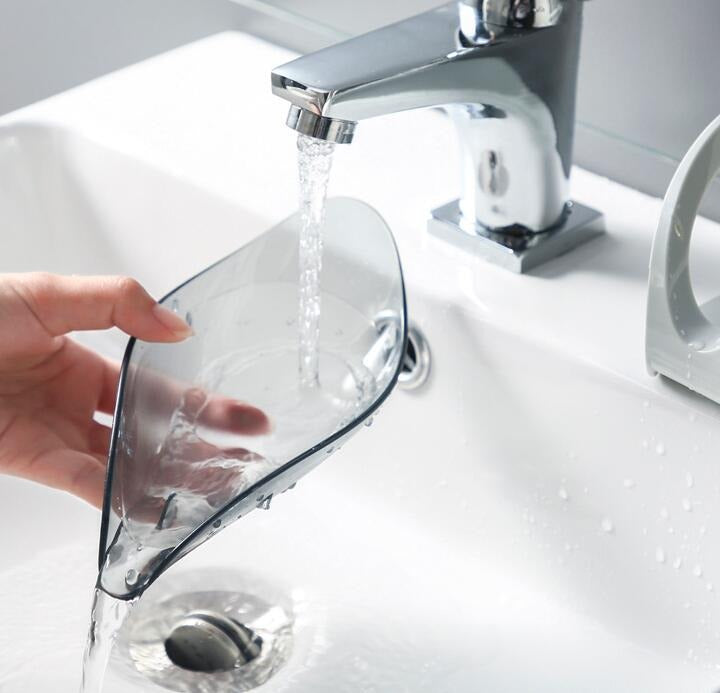 Delicate Leaf-Shaped Soap Dish/Holder With Drain